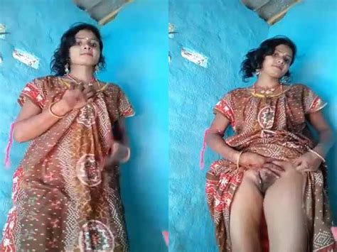 Xnxx Com village Bhabhi showing nude pussy to lover on Facebook live