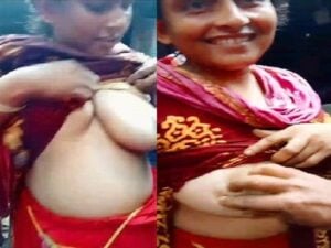 new viral sex mms Muslim randi bhabhi showing big boobs and boob press by local boy for money