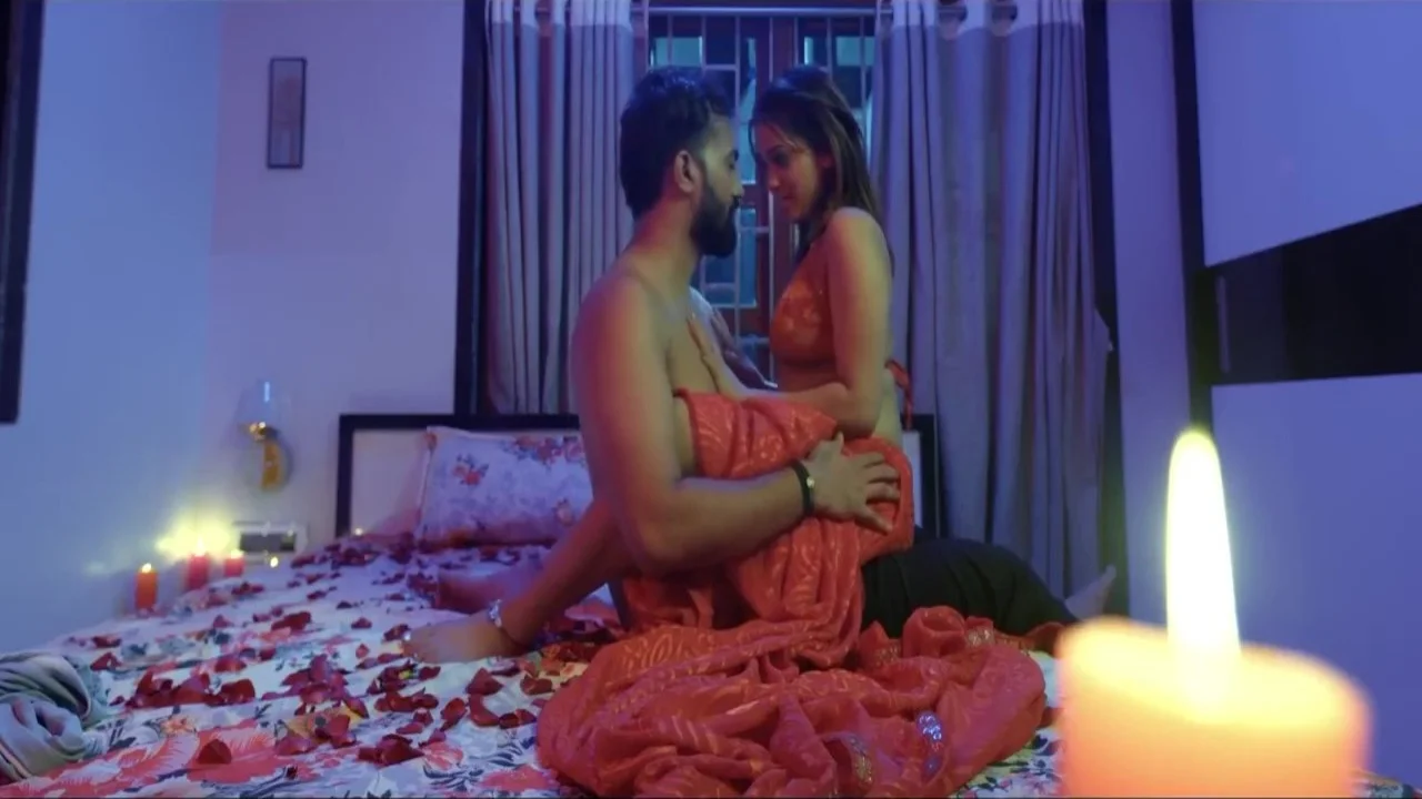 Gharwala Baharwala 2024 Waah Originals Hindi Sex Web Series S01E03
