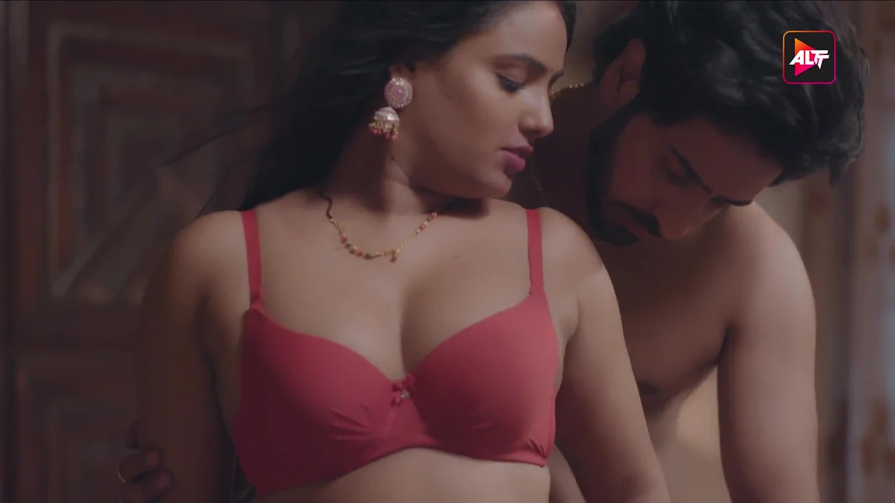 Ghoonghat Ki Aad Mein 2024 AltBalaji Hindi Sex Web Series S01E04